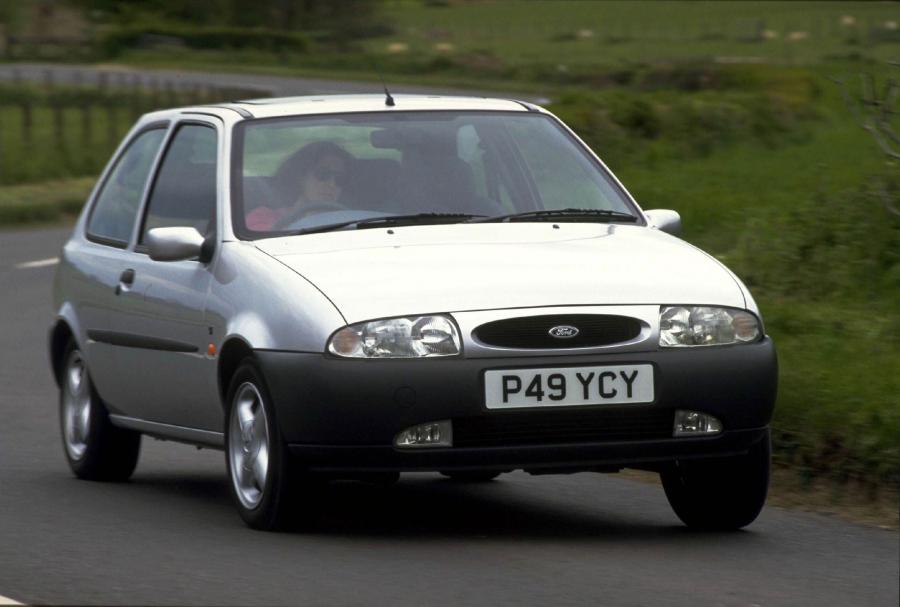  Ford Fiesta 1996 года  (фото 15 из 53)